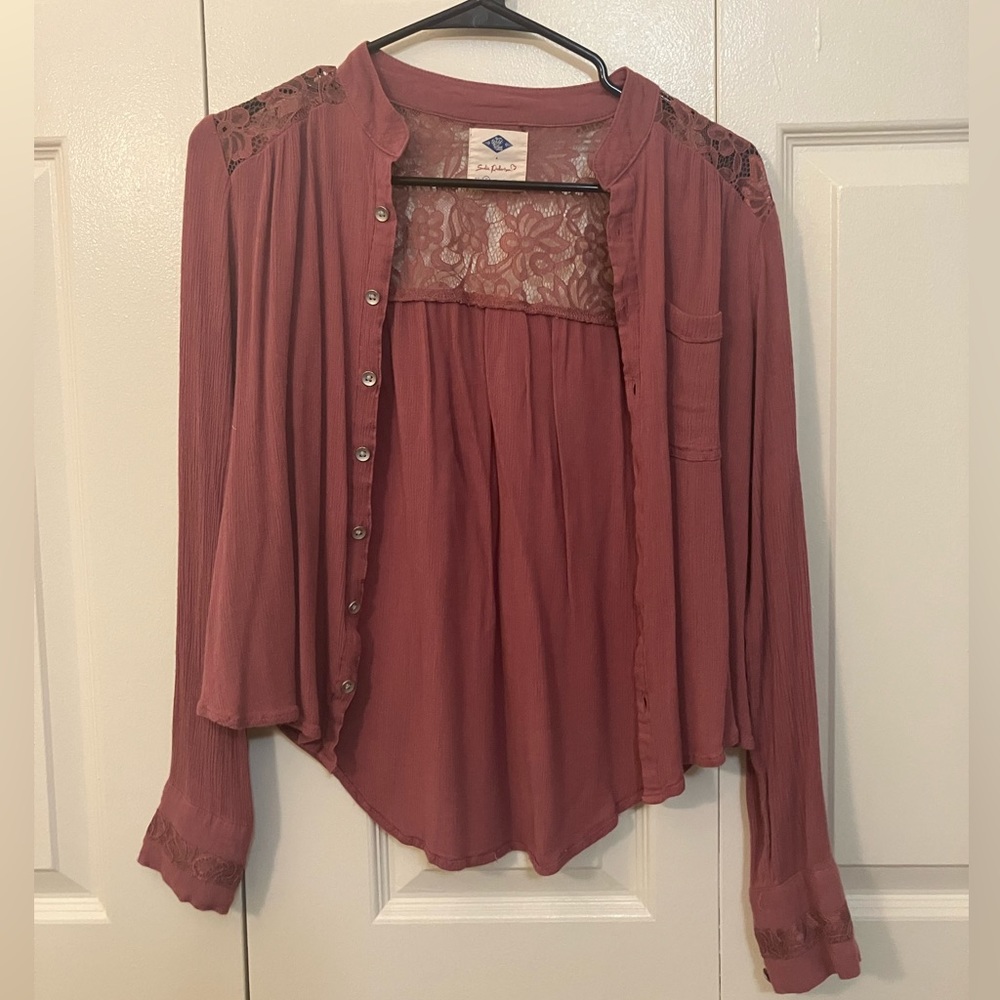 Wild Haze x Sadie Robertson Dusty Pink Button Down Top - Size S